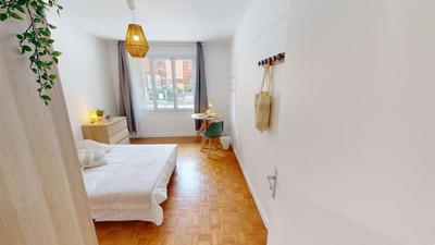 Chambre en colocation de 3 à Paris - Chambre in Paris - Boulevard Gouvion-Saint-Cyr