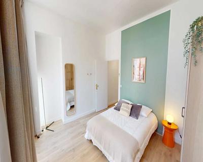 Chambre en colocation de 5 à Paris - Chambre à Paris - Avenue de l'Opéra