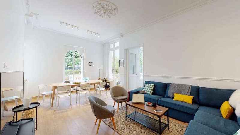 Photo de la colocation : Chambre en colocation de 11 à Creteil - Résidence à Créteil : Maison de 290m2