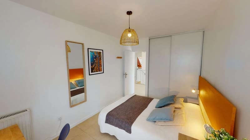 Photo de la colocation : Chambre en colocation de 9 à Paris - Chambre à Paris - Boulevard De Pesaro, Nanterre