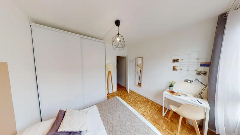 Photo de la colocation : Chambre en colocation de 4 à Paris - Chambre à Paris - Rue Michel Ange, Auteuil