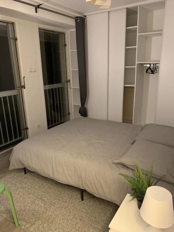 Photo de la colocation : Chambre en colocation de 3 à Paris - Chambre