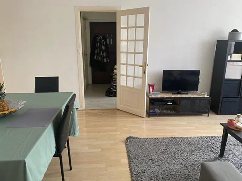 Photo de la colocation à Créteil : Chambre en coloc cool vue Parc proche ligne 8 