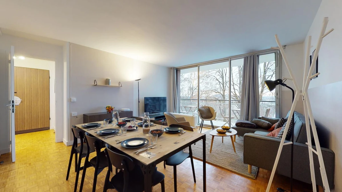 Photo de la colocation : Logement en colocation pour 5 personnes de 102m²