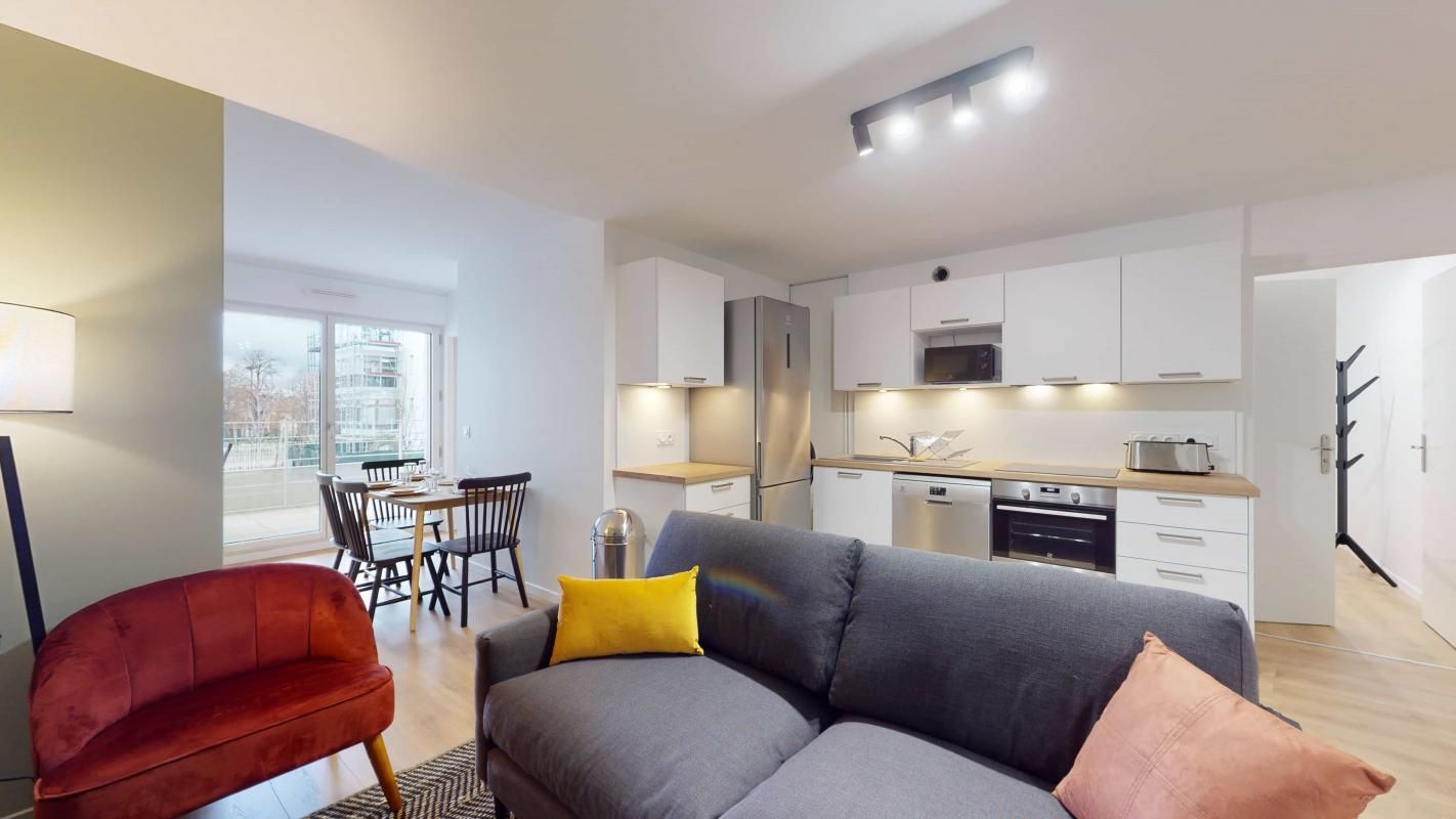 Photo de la colocation : Chambre en colocation de 4 à Nanterre - Colocation à Nanterre : Appartement de 9m2