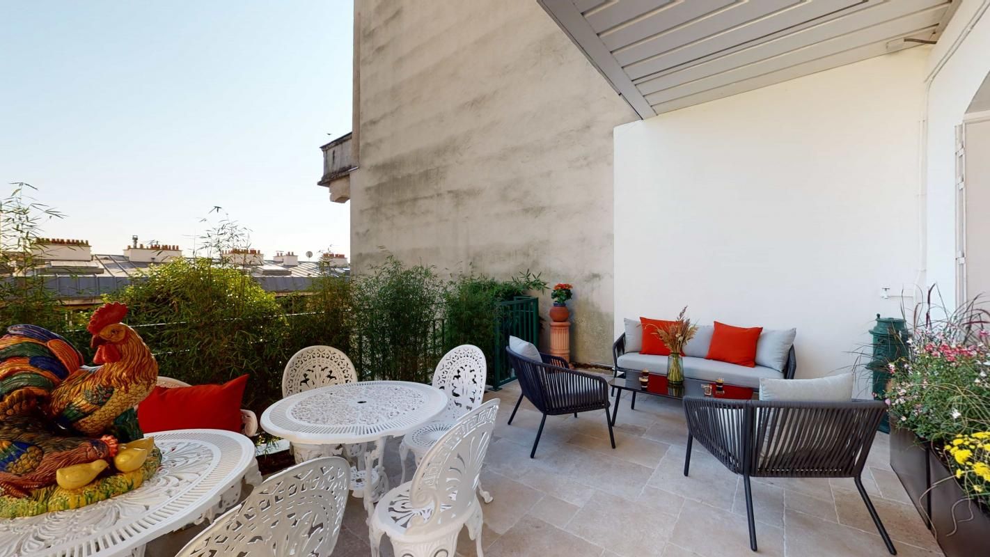 Photo de la colocation : Chambre en colocation de 14 à Paris - Coliving à Paris : Appartement de 350m2