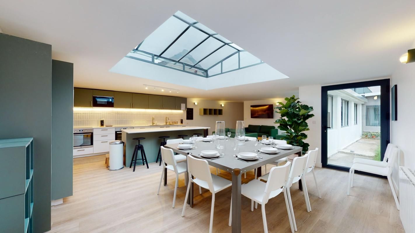 Photo de la colocation : Chambre en colocation de 15 à Ivry Sur Seine - Coliving à Ivry-sur-Seine : Appartement de 286m2