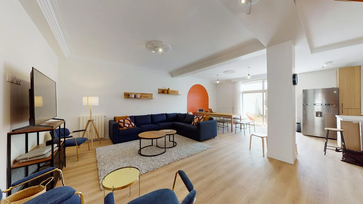 Photo de la colocation : Logement en colocation pour 14 personnes de 355m²