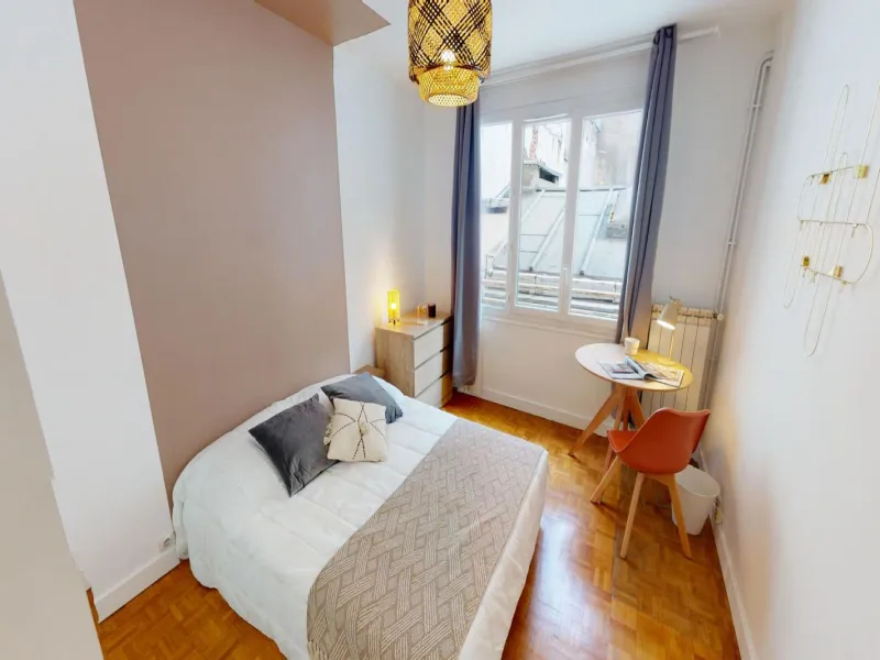 Photo de la colocation : Chambre en colocation de 3 à Paris - 15 Cyr - Chambre 3