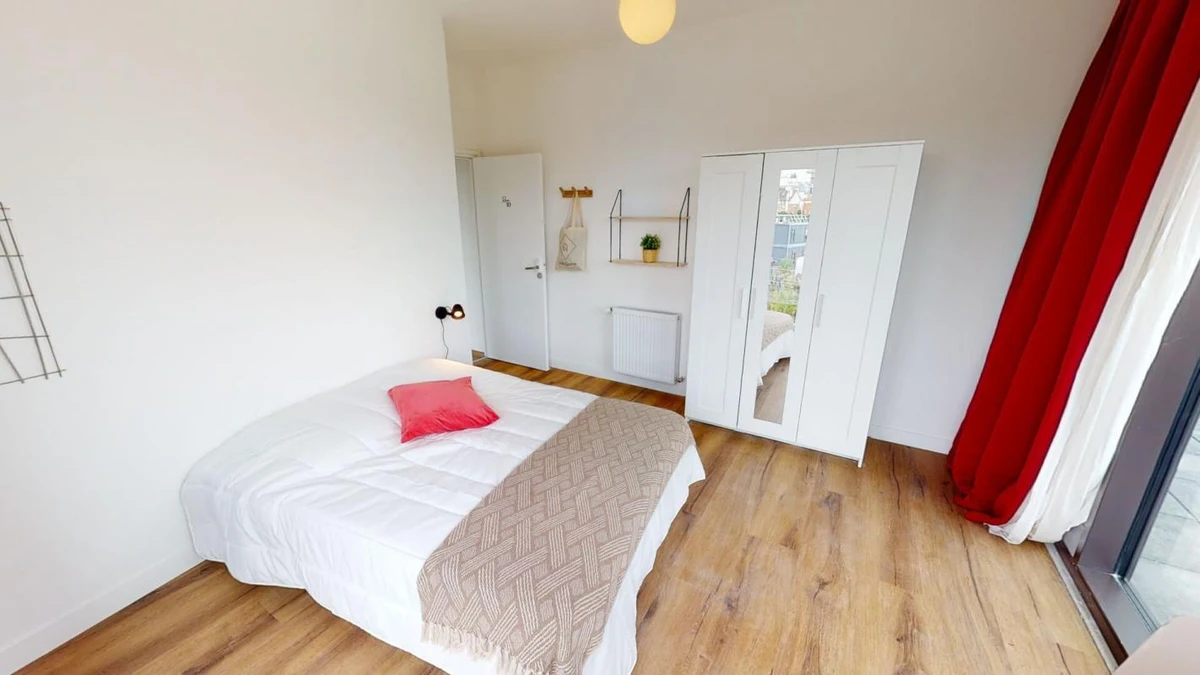 Photo de la colocation : Chambre en colocation de 12 à Asnieres Sur Seine - 108 Barbusse 104 - Chambre 10