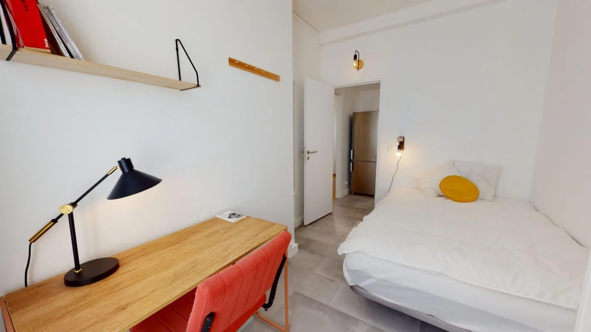 Photo de la colocation : Chambre en colocation de 7 à Villejuif - 3 Luisette - Chambre 3