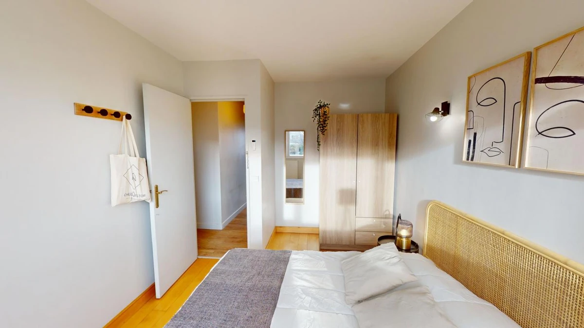 Photo de la colocation : Logement en colocation pour 5 personnes de 98m²