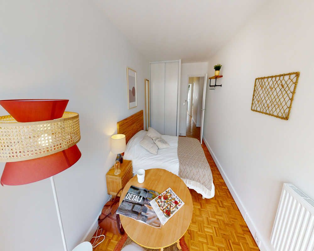 Photo de la colocation : Chambre en colocation de 6 à Paris - 18 Tiphaine - #4 - Chambre