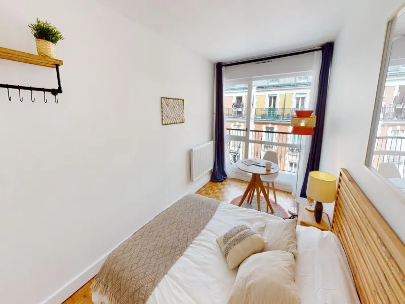 Photo de la colocation : Chambre en colocation de 5 à Paris - 18 Tiphaine - Chambre 4