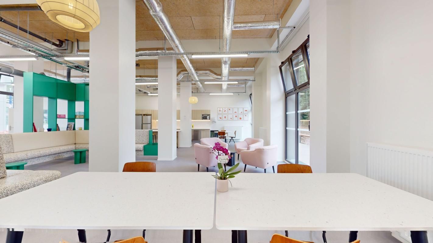 Photo de la colocation : Chambre en colocation de 8 à Orsay - Coliving à Orsay : Appartement de 161m2