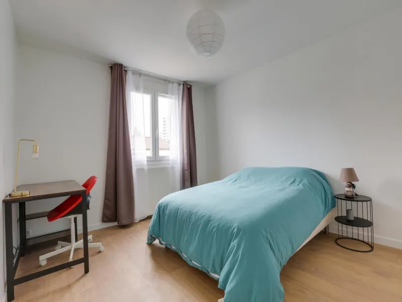 Photo de la colocation : Chambre 2 - Maison 7 pièces