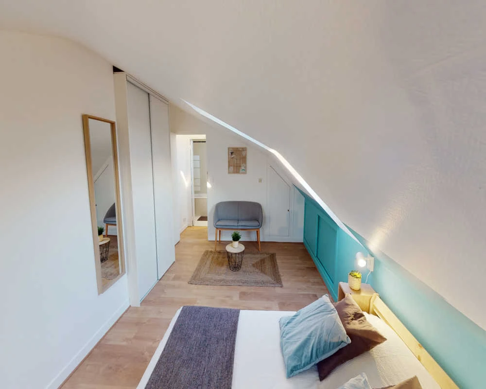 Photo de la colocation : Chambre en colocation de 4 à Paris - Grandes dimensions chambre individuelle