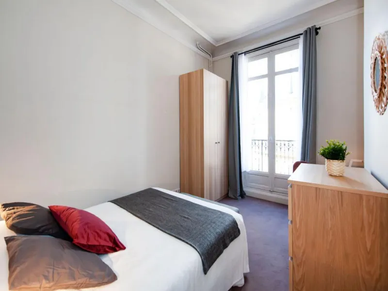 Photo de la colocation : 167 Malesherbes 5A - Chambre 1