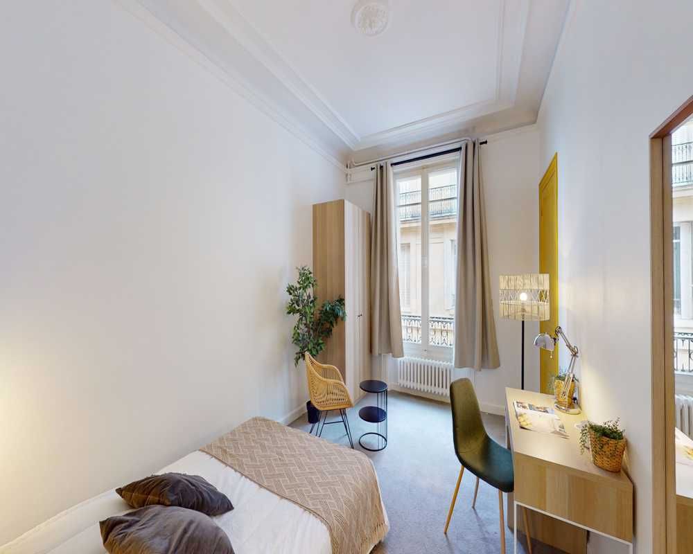 Photo de la colocation : Chambre en colocation de 7 à Paris - 167 Malesherbes 4A - #4 - Chambre