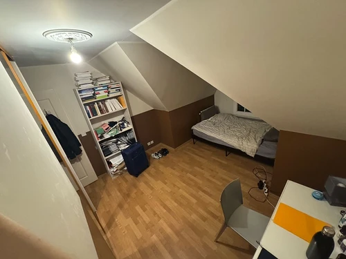 Photo de la colocation à Villejuif : JOLIE CHAMBRE À LOUER À VILLEJUIF À PARTIR DU 1 SEPTEMBRE 2025 / NICE BEDROOM TO RENT IN VILLEJUIF FROM SEPTEMBER 1, 2025