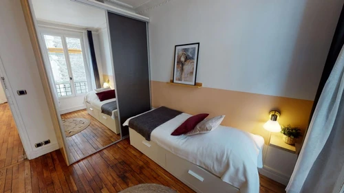 Photo de la colocation : 1B Franco-Russe - Chambre 1