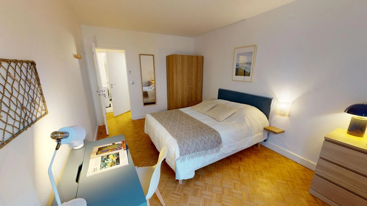 Photo de la colocation : Chambre en colocation de 8 à Paris - 74 Lecourbe 3 - #3 - Chambre