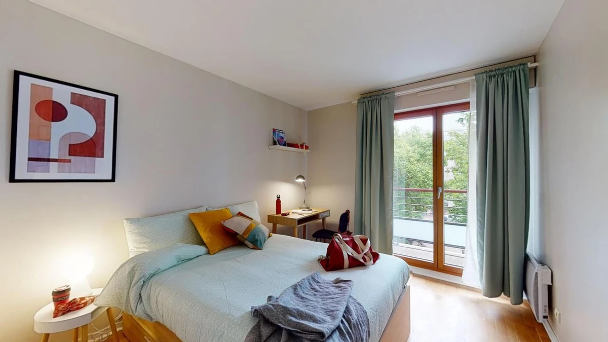 Photo de la colocation : Chambre en colocation de 5 à Issy Les Moulineaux - 9 Mars 2 - Chambre 4