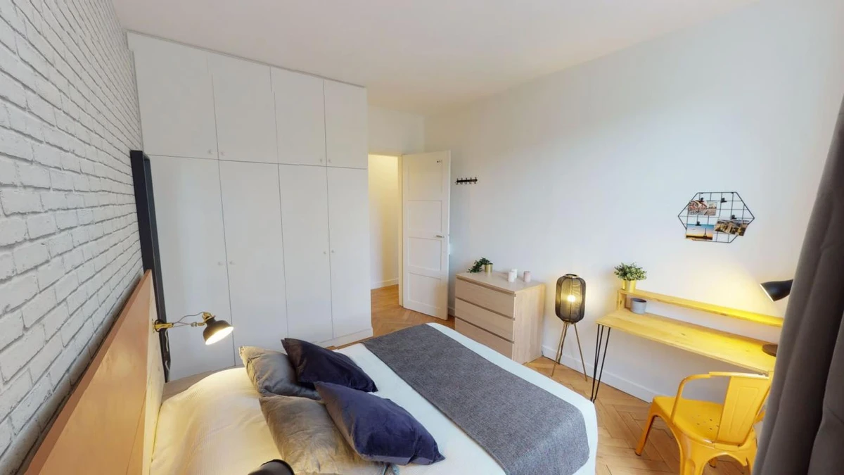 Photo de la colocation : Chambre en colocation de 3 à Paris - 37 Reille - #3 - Chambre