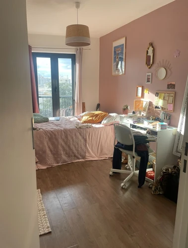 Photo de la colocation à Pantin : Chambre de lumière dispo à Pantin