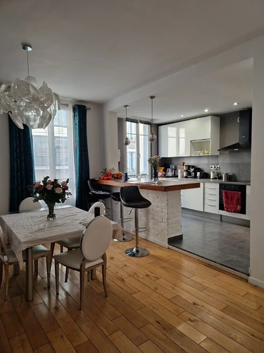 Photo de la colocation à Suresnes : Colocation Dan's grand appartement 