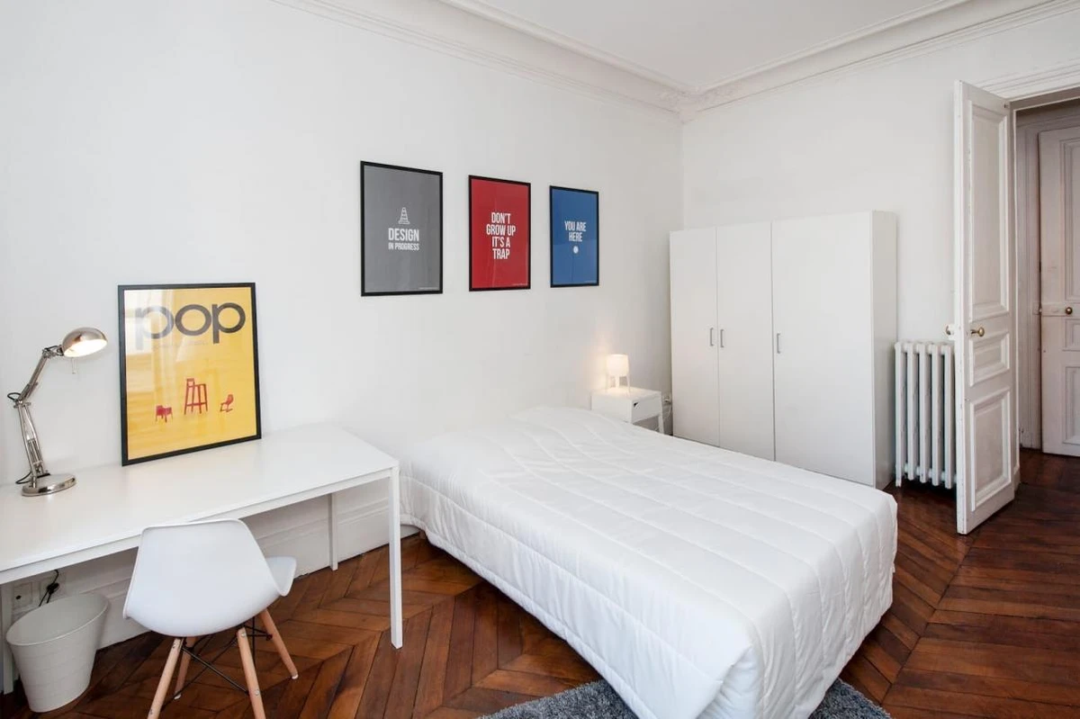 Photo de la colocation : Chambre en colocation de 5 à Paris - 46 Voltaire - #4 - Chambre