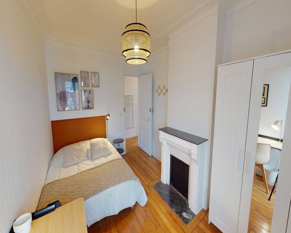 Photo de la colocation : Chambre en colocation de 9 à Paris - 61 Cloys 6 - #3 - Chambre