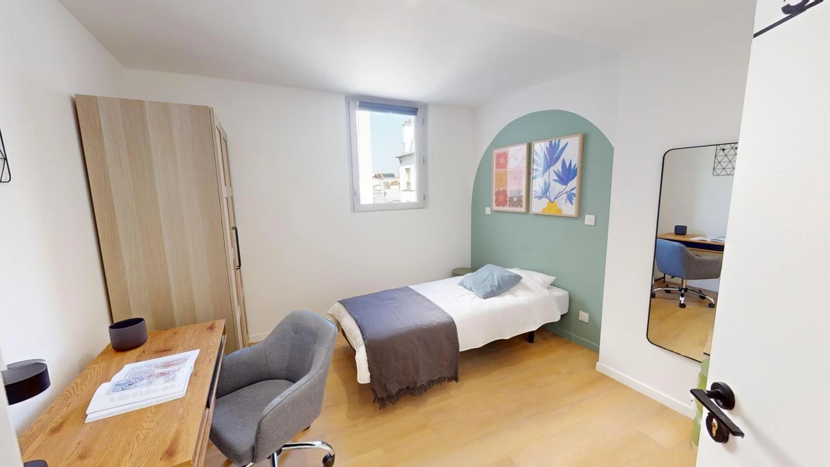 Photo de la colocation : Chambre en colocation de 9 à Paris - 22 Poissonnière 5 - Chambre 9