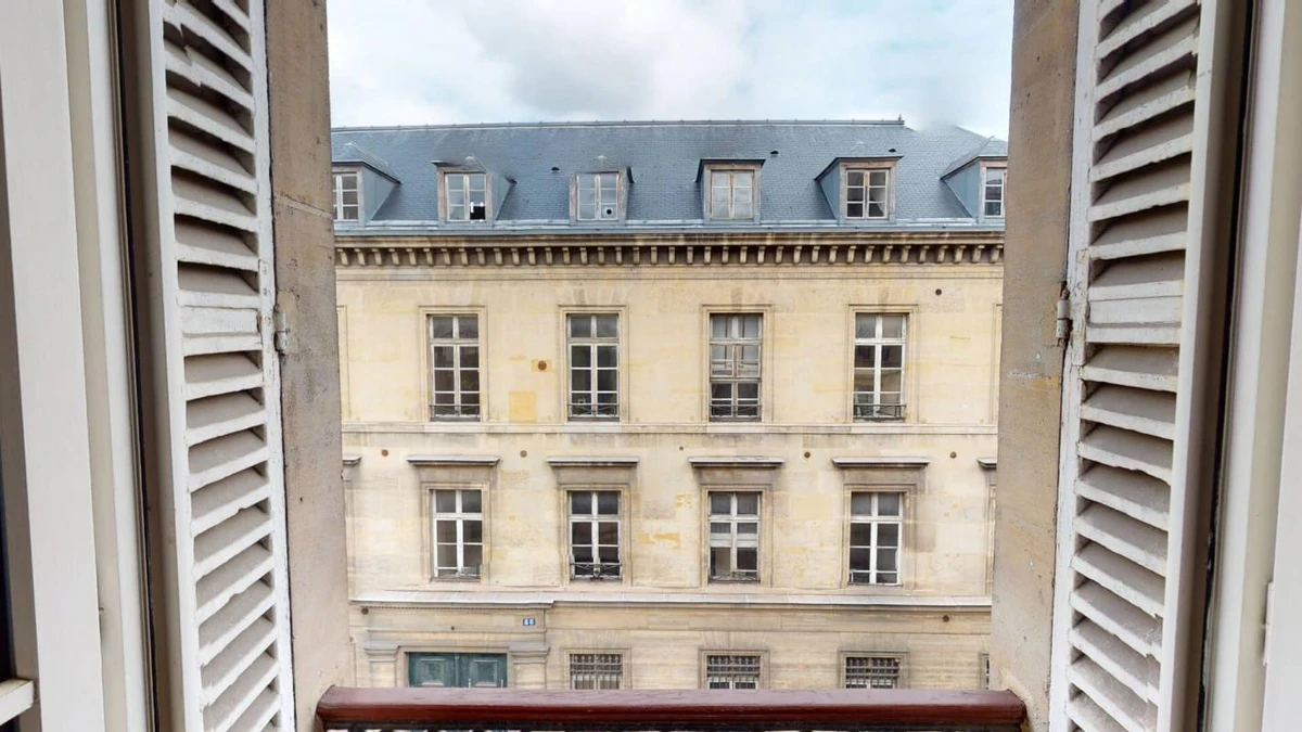 Photo de la colocation : Chambre en colocation de 5 à Paris - 17 Dominique - Chambre 2