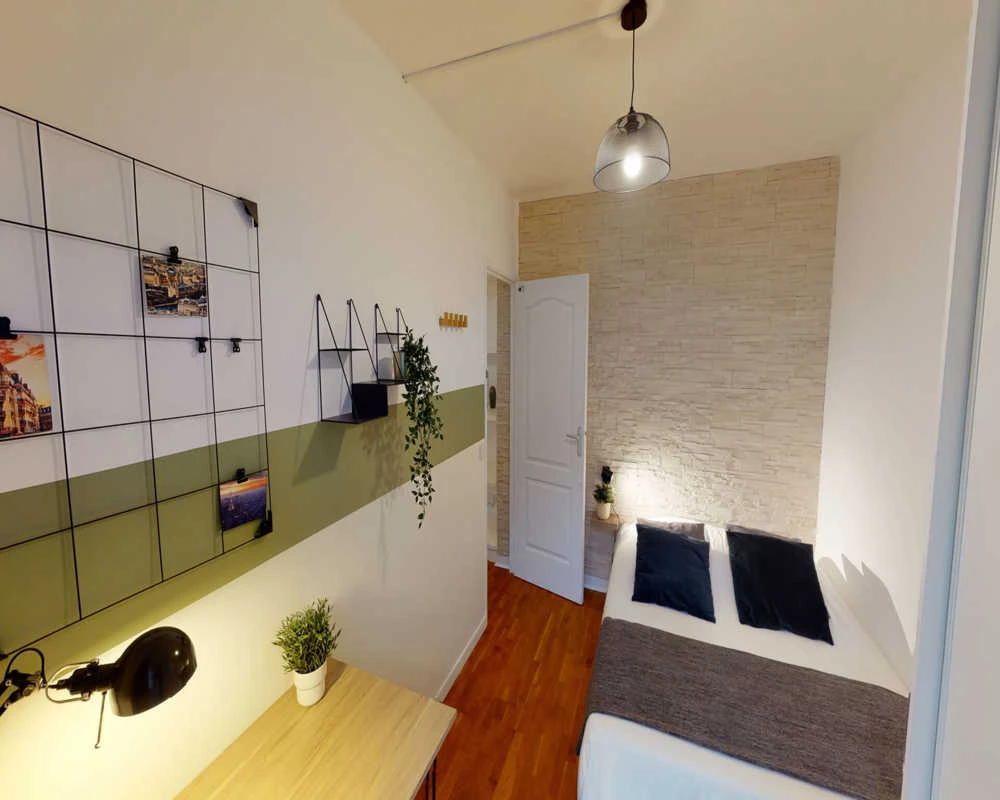 Photo de la colocation : Chambre en colocation de 4 à Paris - 63 Wagram 1 - #2 - Chambre