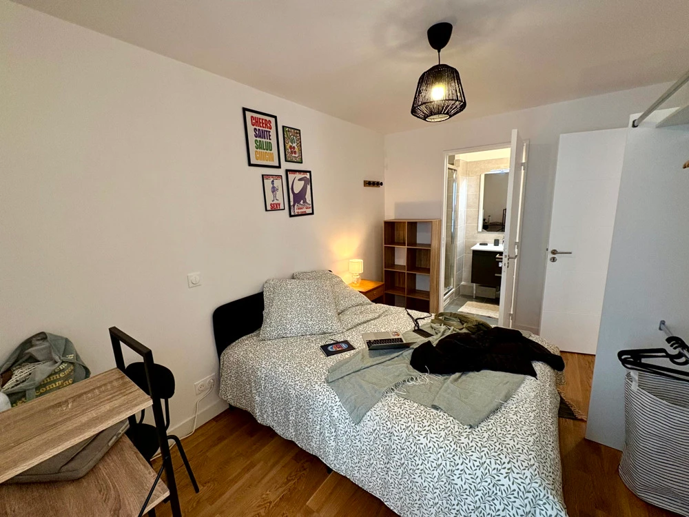 Photo de la colocation : Chambre en colocation de 5 à Clichy - Chambre