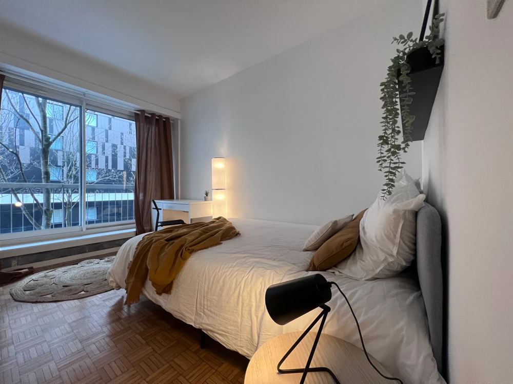 Photo de la colocation : Chambre en colocation de 5 à Courbevoie - Chambre