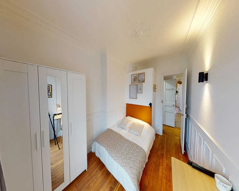 Photo de la colocation : Chambre en colocation de 9 à Paris - 61 Cloys 6 - #6 - Chambre