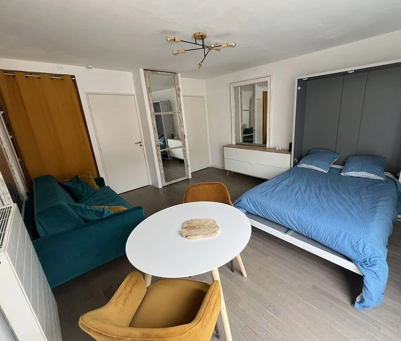 Photo de la colocation à Paris :  Location meublée appartement 1 pièces 28 m²