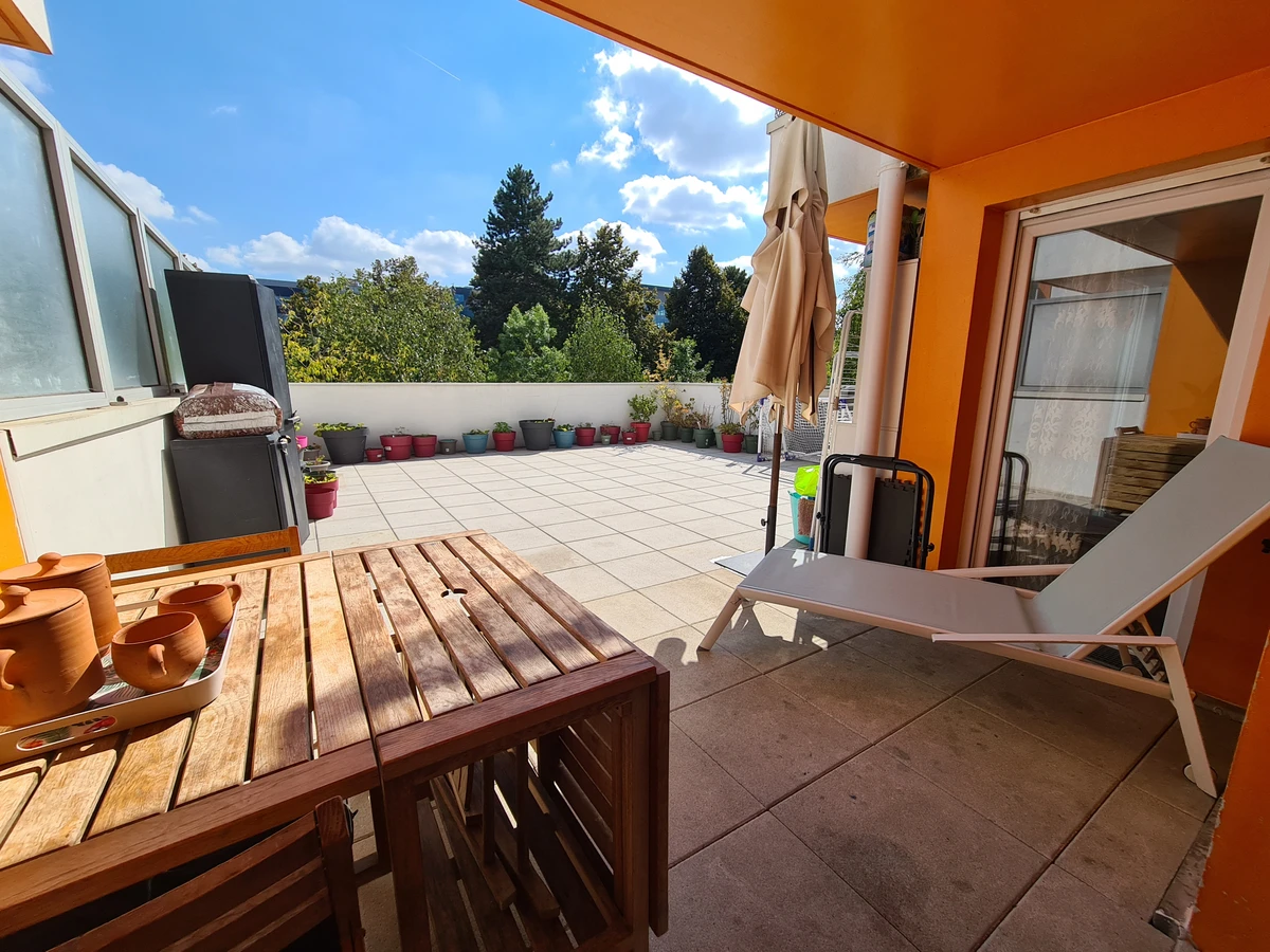 Photo de la colocation à Massy : chambre en colocation dans un F5 avec terrasse