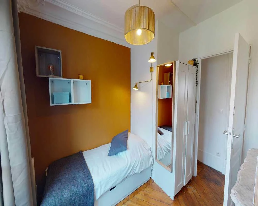 Photo de la colocation : Chambre en colocation de 4 à Paris - Confortable chambre individuelle