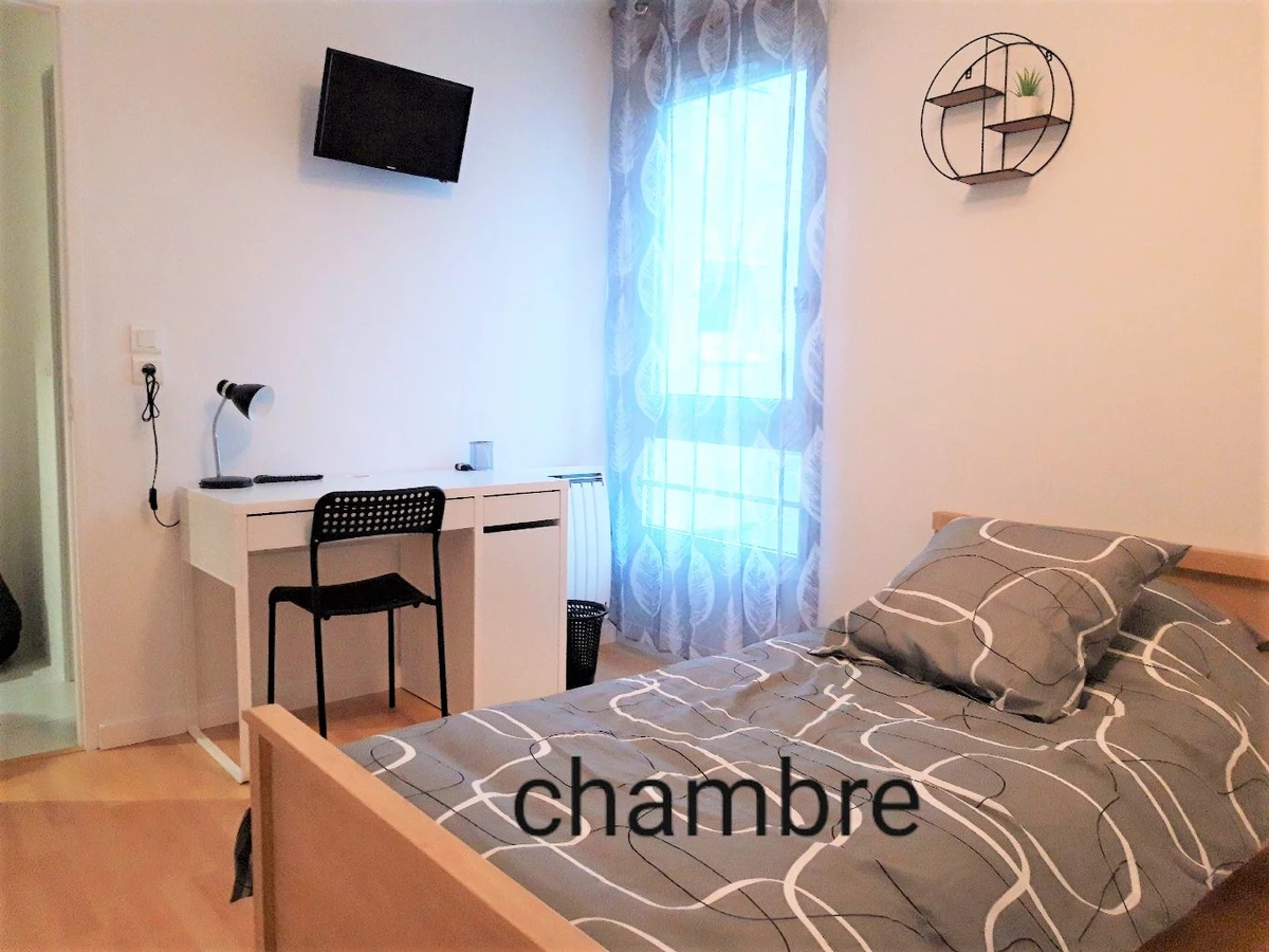 Photo 3