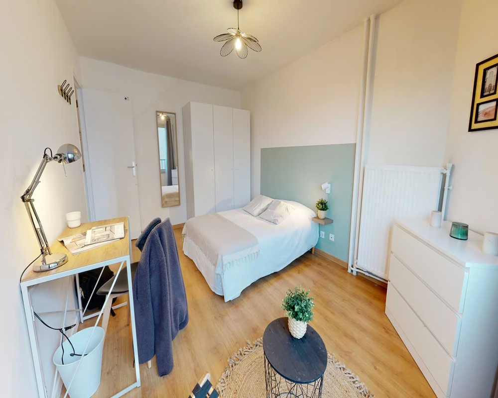 Photo de la colocation : Chambre en colocation de 4 à Paris - Confortable chambre individuelle