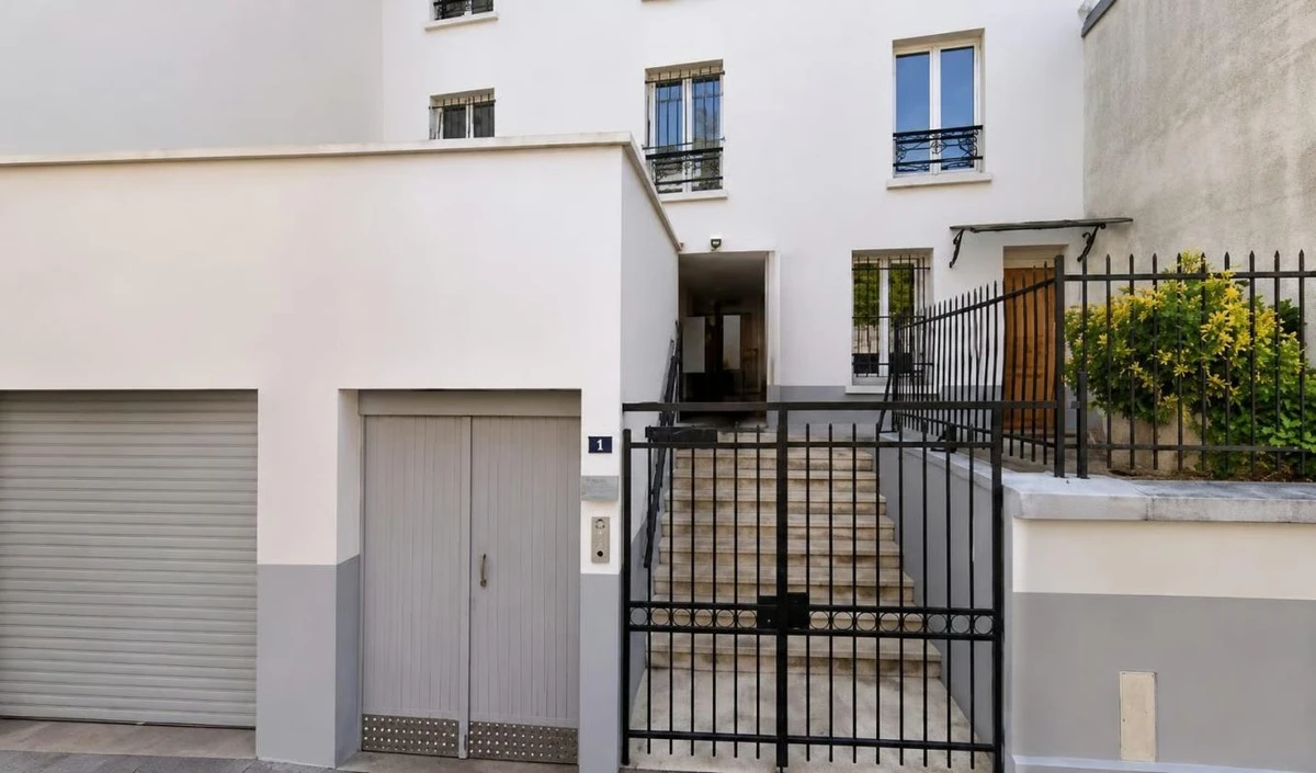 Photo de la colocation : Chambre en colocation de 6 à Paris - Coliving à Paris : Appartement de 126.8m2