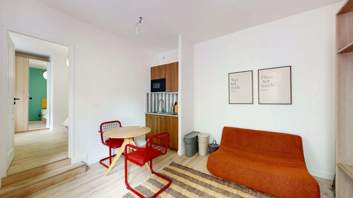 Photo de la colocation : Chambre en colocation de 1 à Paris - Résidence à Paris : Appartement de 27m2