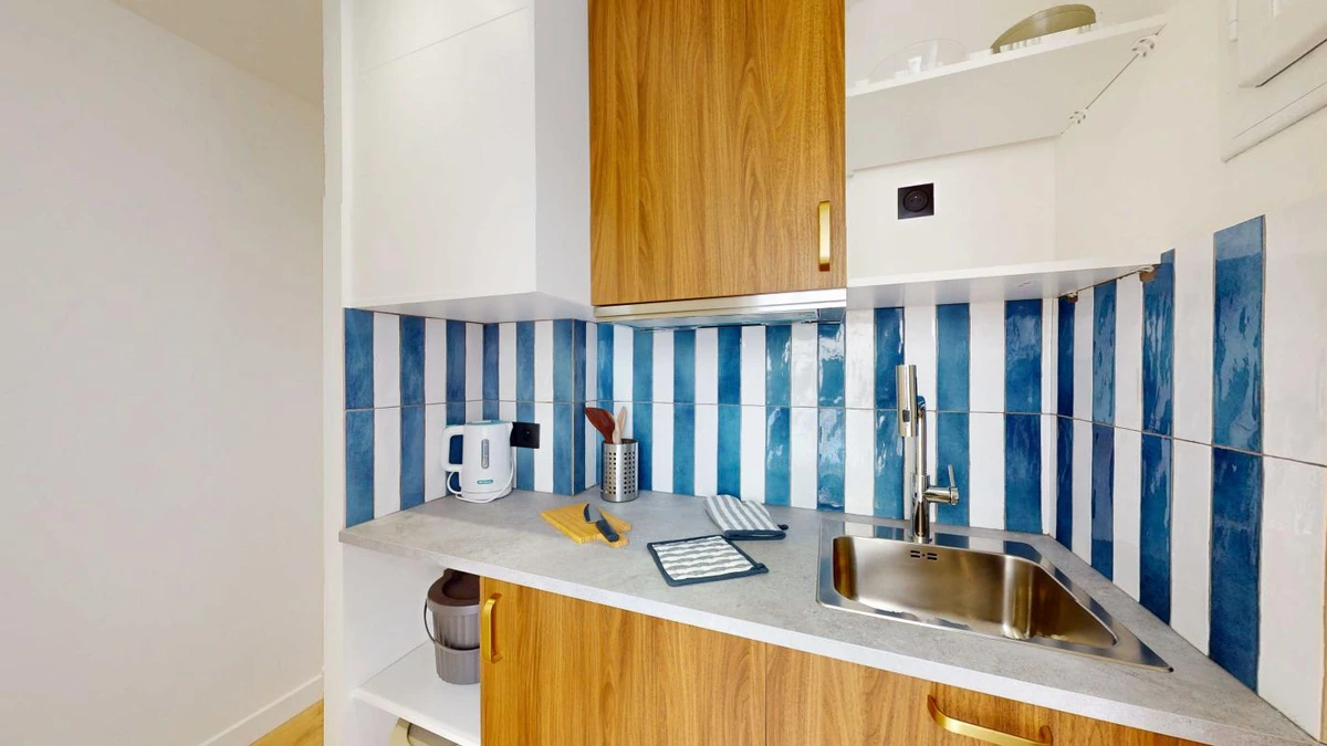 Photo de la colocation : Chambre en colocation de 1 à Paris - Résidence à Paris : Appartement de 23m2