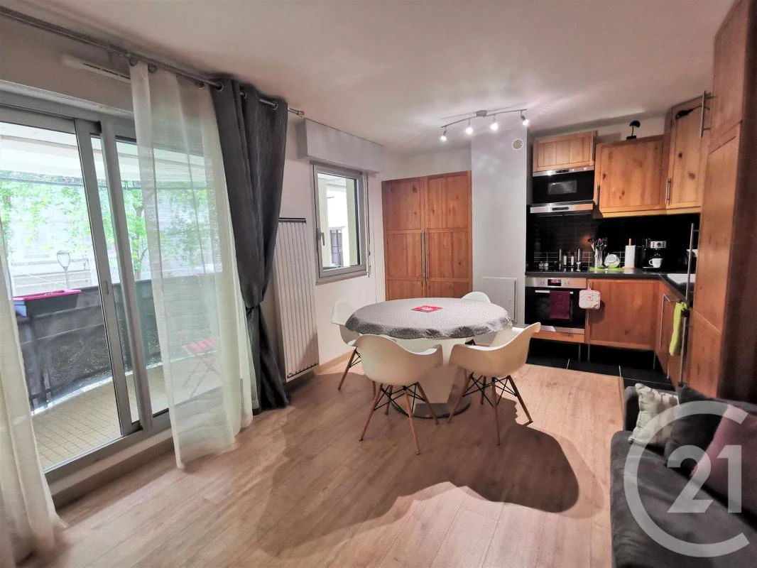 Photo de la colocation : Chambre en colocation de 1 à Courbevoie - T2
