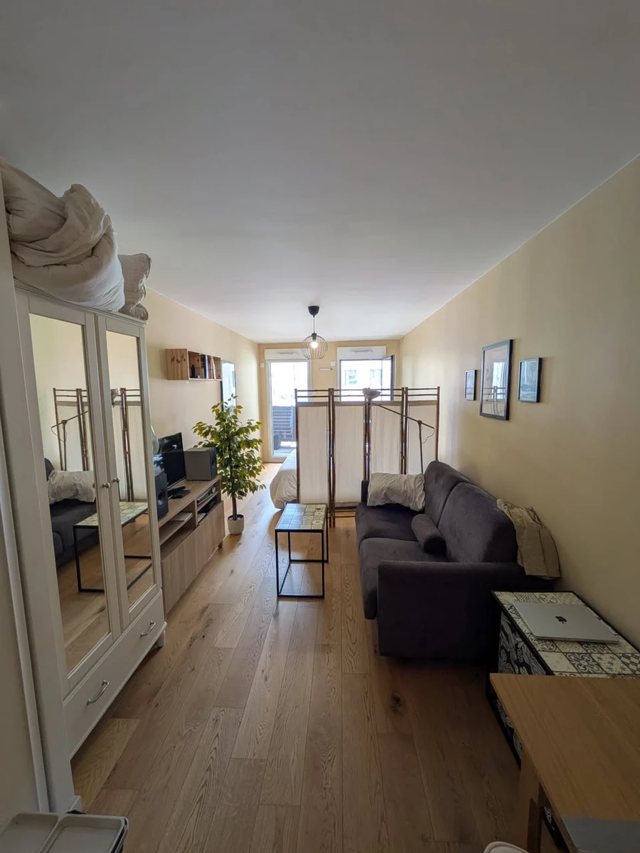 Photo de la colocation à Paris : Studio à Saint-Fargeau, 20ème arrondissement, Paris - 200€/mois