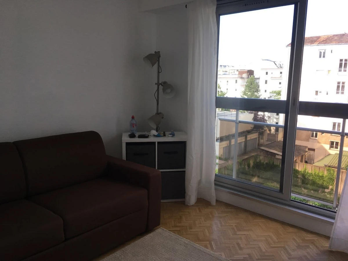 Photo de la colocation à Levallois-Perret : Studio à Levallois-Perret - 550€/mois (meublé, disponible)